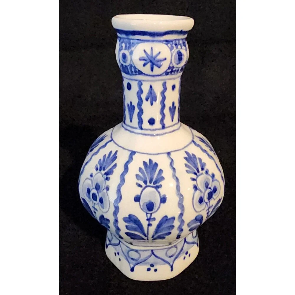 Beautiful Vintage ~ DELFT Vase ~ Hand Painted - De Delftse Pauw Factory, Mold 63